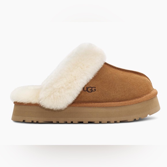 UGG Shoes - Ugg Disquette Platform Slipper in Chestnut Womens size 7